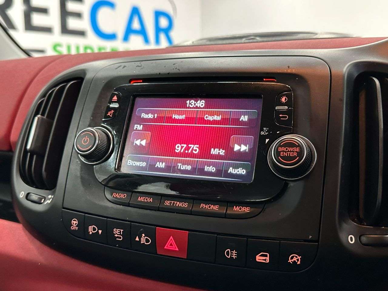 2014 FIAT 500L 2014 FIAT 500L