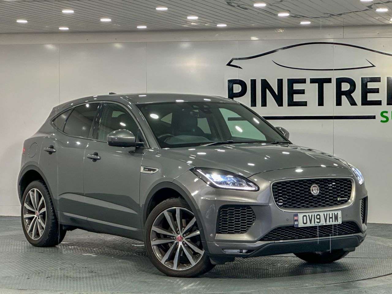 A 2019 JAGUAR E-PACE 2.0 D180 R-Dynamic HSE SUV 5dr Diesel Auto AWD Euro 6 (s/s) (180 ps) A 2019 JAGUAR E-PACE 2.0 D180 R-Dynamic HSE SUV 5dr Diesel Auto AWD Euro 6 (s/s) (180 ps)