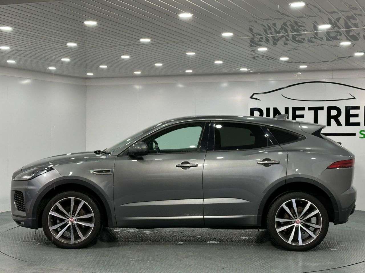 2019 JAGUAR E-PACE 2019 JAGUAR E-PACE