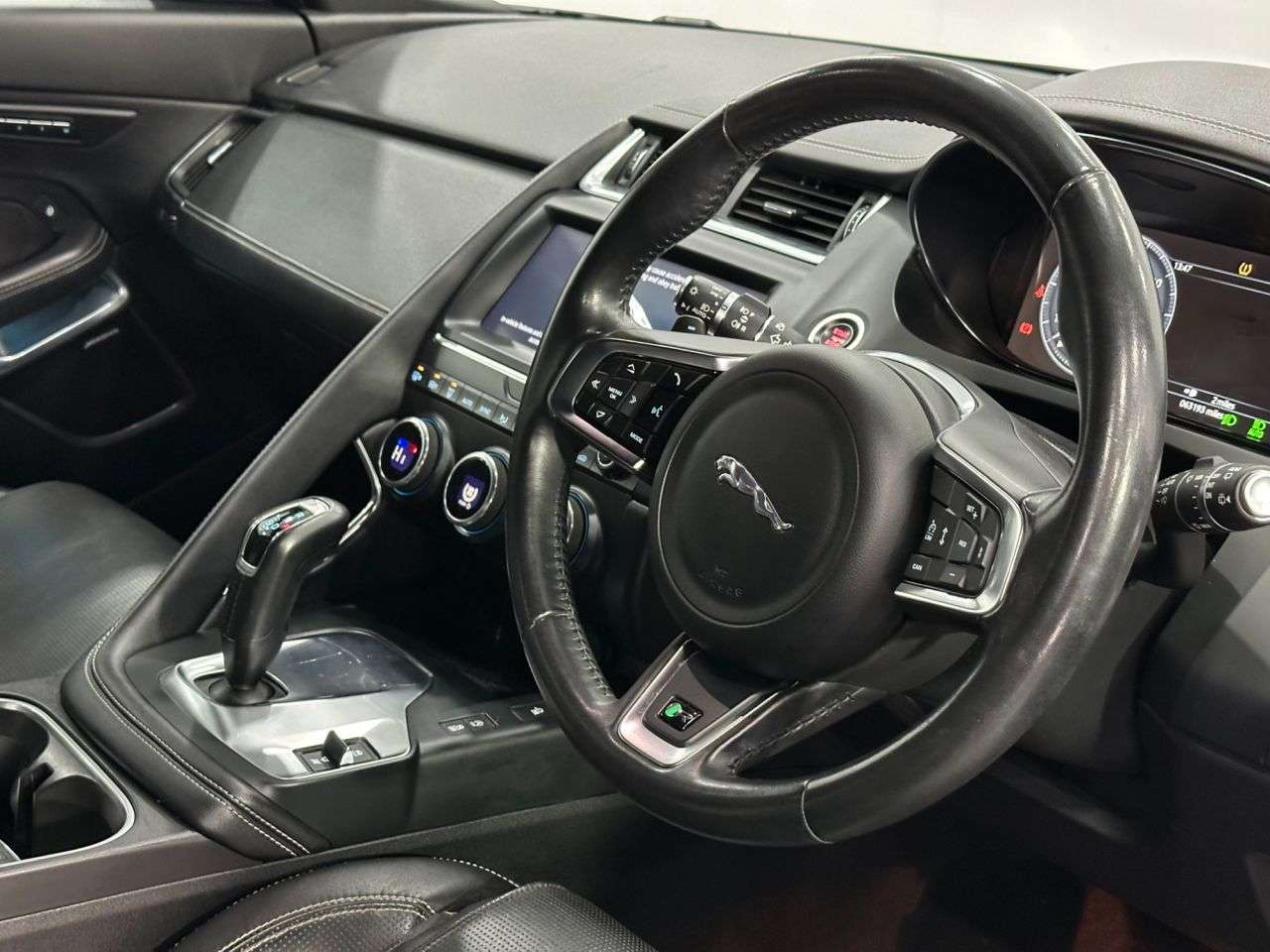 2019 JAGUAR E-PACE 2019 JAGUAR E-PACE