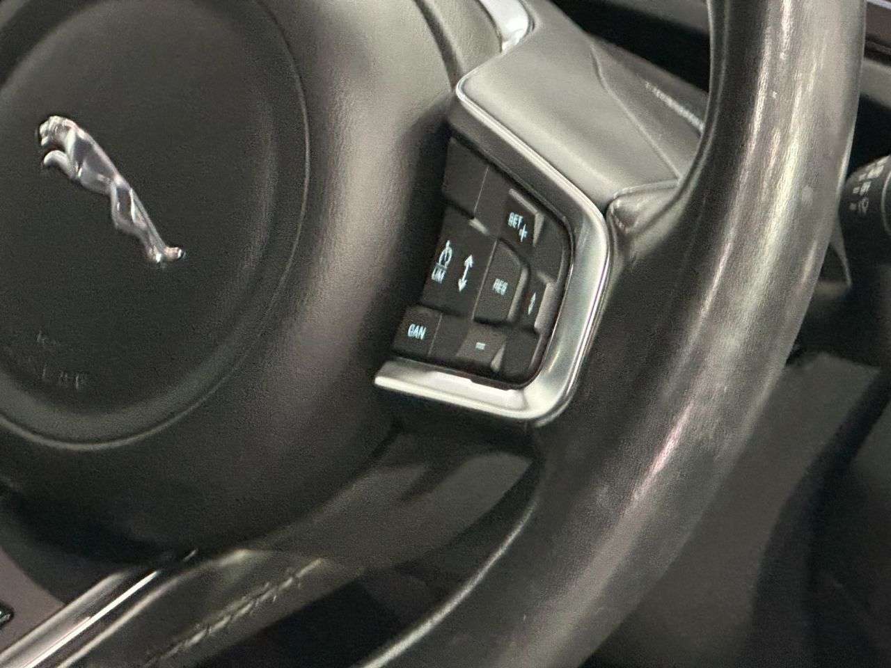 2019 JAGUAR E-PACE 2019 JAGUAR E-PACE