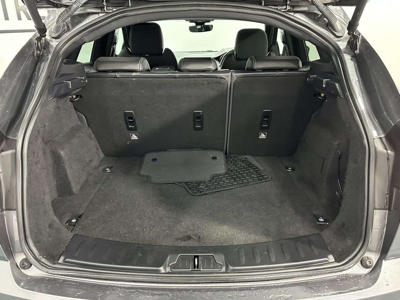 2019 JAGUAR E-PACE 2019 JAGUAR E-PACE