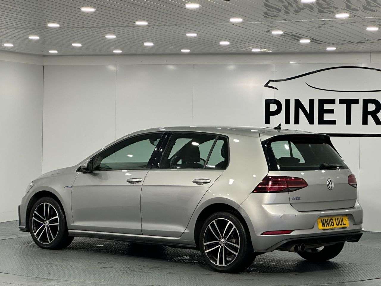 2018 VOLKSWAGEN GOLF 2018 VOLKSWAGEN GOLF