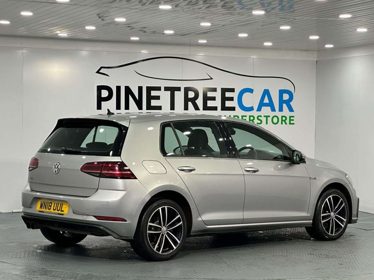 2018 VOLKSWAGEN GOLF 2018 VOLKSWAGEN GOLF