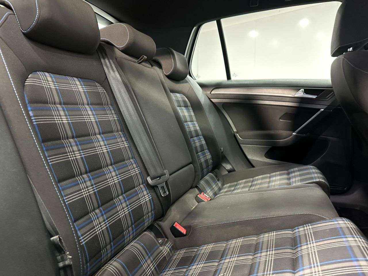 2018 VOLKSWAGEN GOLF 2018 VOLKSWAGEN GOLF