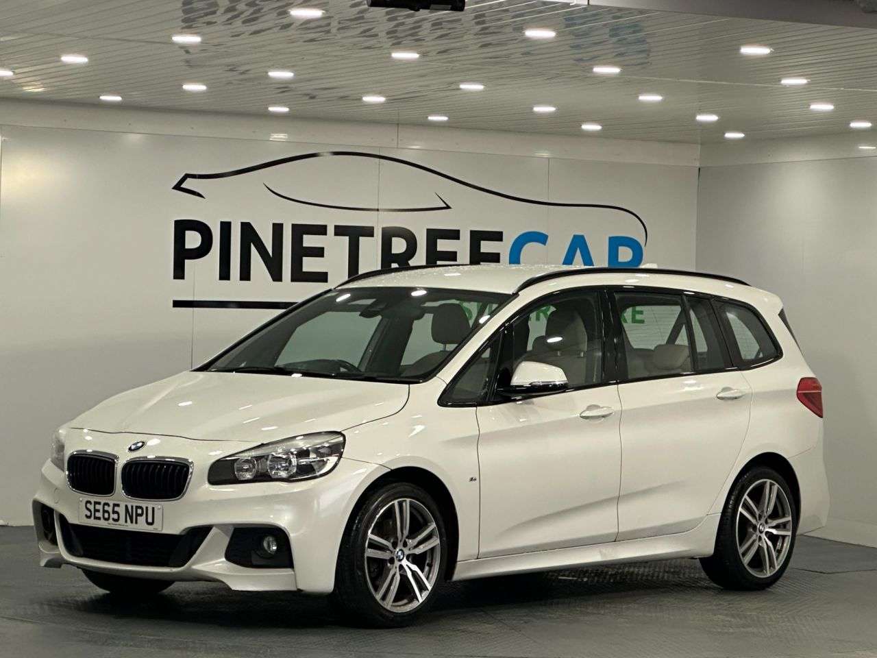 A 2016 BMW 2 SERIES GRAN TOURER 1.5 218i M Sport MPV 5dr Petrol Manual Euro 6 (s/s) (136 ps) A 2016 BMW 2 SERIES GRAN TOURER 1.5 218i M Sport MPV 5dr Petrol Manual Euro 6 (s/s) (136 ps)