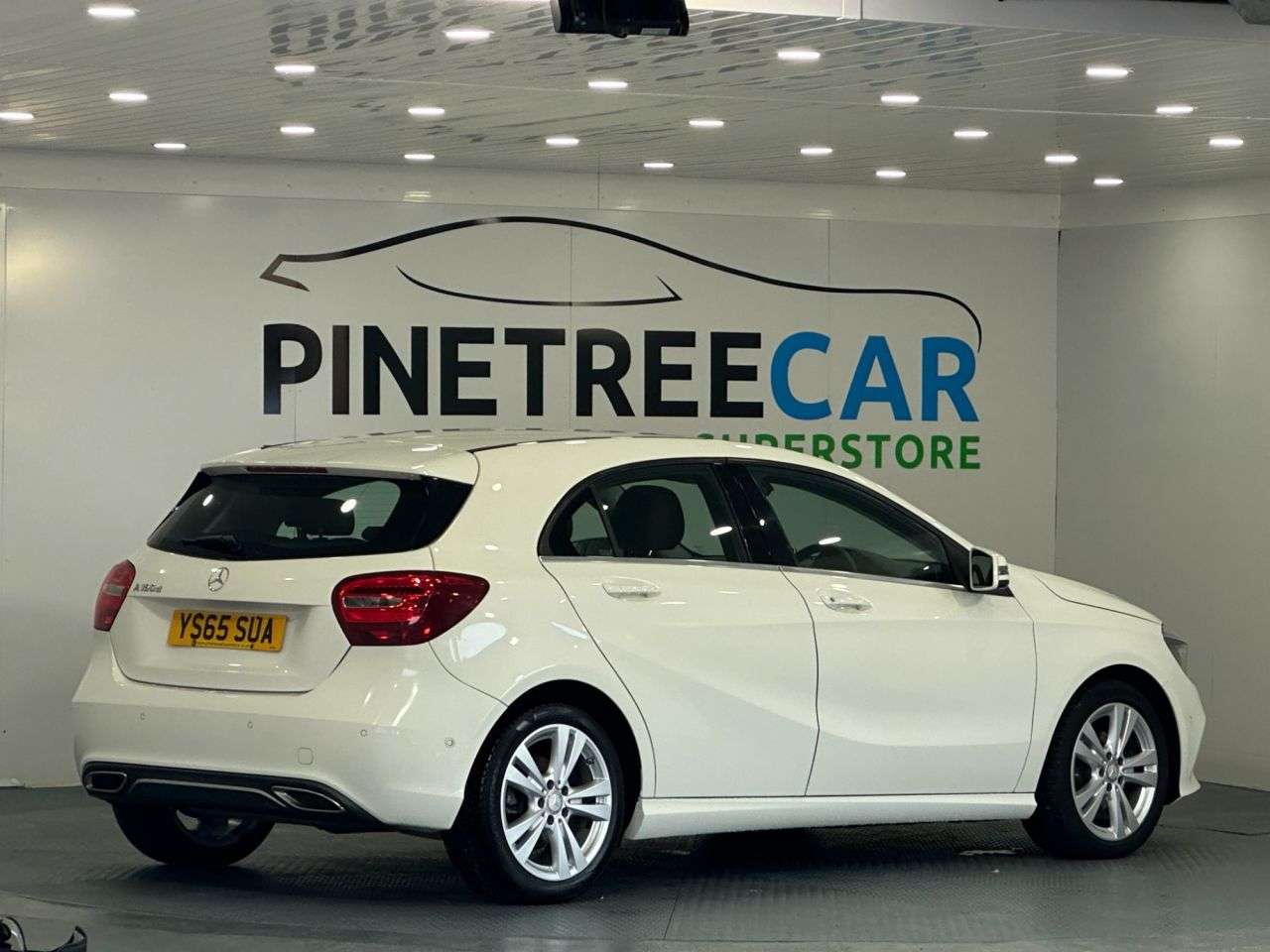 2015 MERCEDES-BENZ A-CLASS 2015 MERCEDES-BENZ A-CLASS