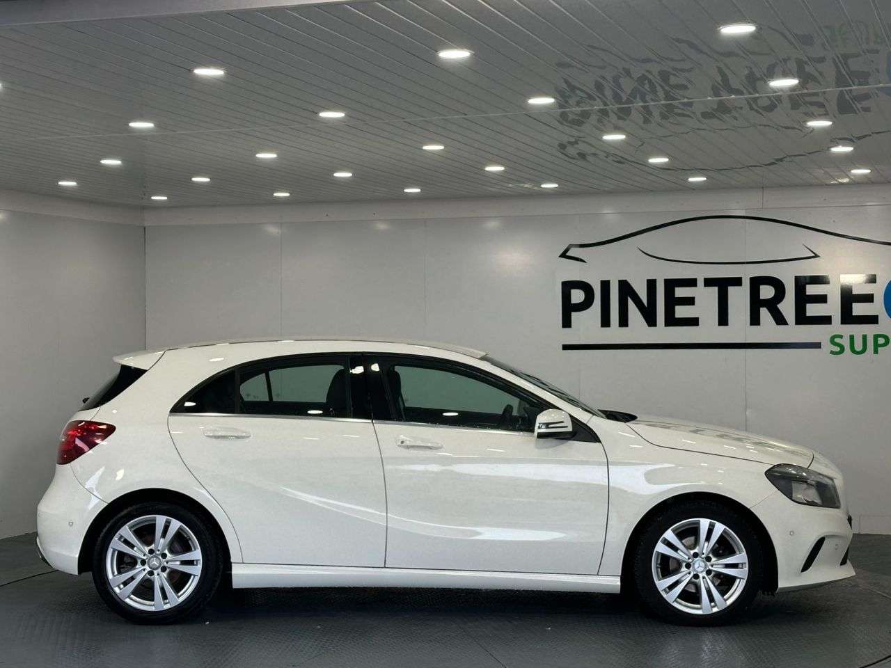 2015 MERCEDES-BENZ A-CLASS 2015 MERCEDES-BENZ A-CLASS