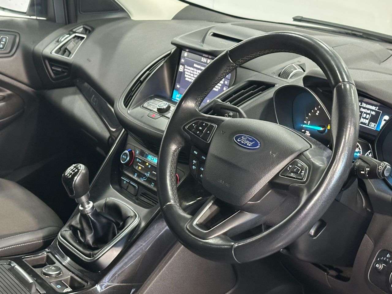 2019 FORD KUGA 2019 FORD KUGA