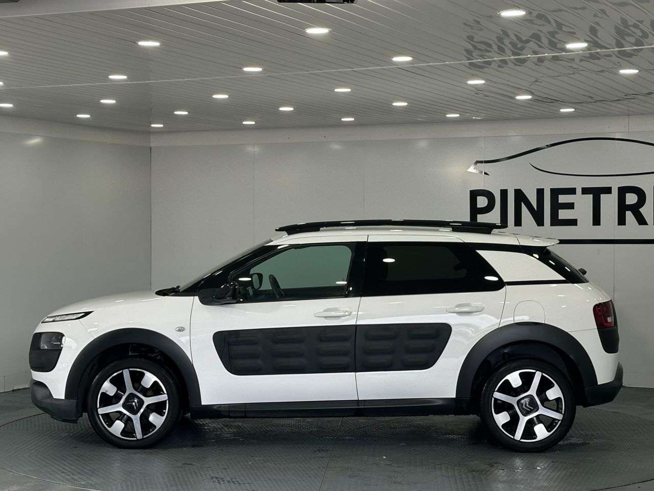 2015 CITROEN C4 CACTUS 2015 CITROEN C4 CACTUS