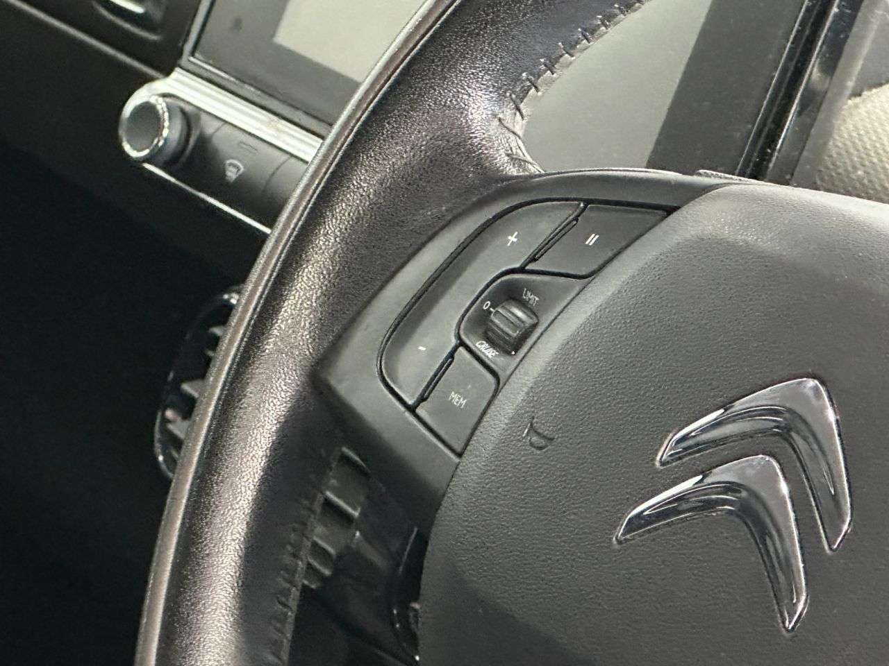 2015 CITROEN C4 CACTUS 2015 CITROEN C4 CACTUS