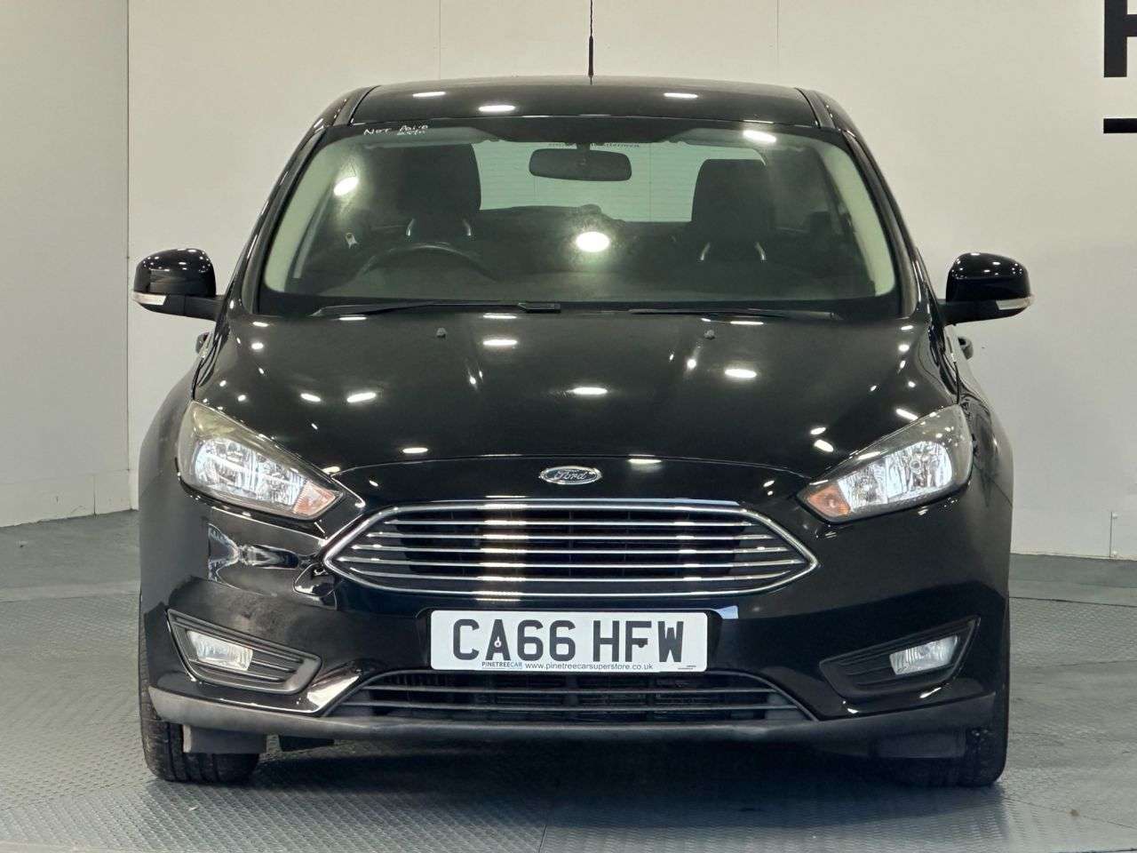 A 2016 FORD FOCUS 1.5 TDCi Zetec Hatchback 5dr Diesel Manual Euro 6 (s/s) (120 ps) A 2016 FORD FOCUS 1.5 TDCi Zetec Hatchback 5dr Diesel Manual Euro 6 (s/s) (120 ps)