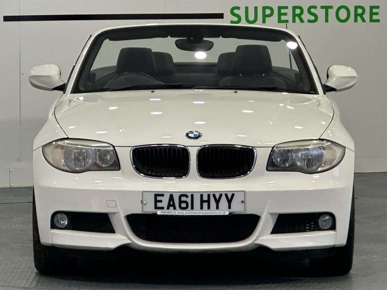 A 2011 BMW 1 SERIES 2.0 118d M Sport Convertible 2dr Diesel Manual Euro 5 (s/s) (143 ps) A 2011 BMW 1 SERIES 2.0 118d M Sport Convertible 2dr Diesel Manual Euro 5 (s/s) (143 ps)