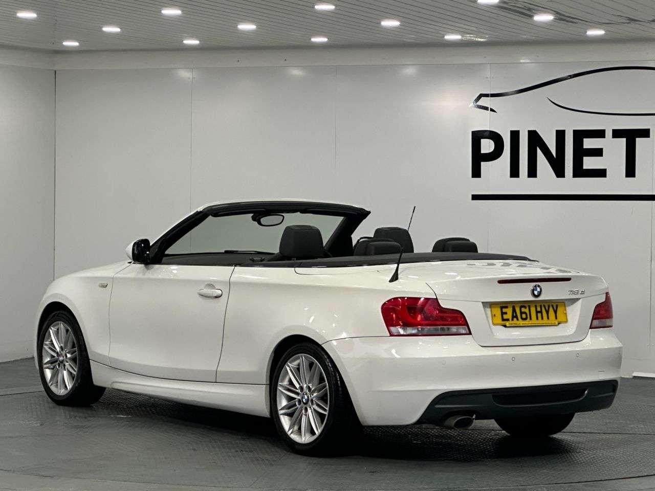 2011 BMW 1 SERIES 2011 BMW 1 SERIES