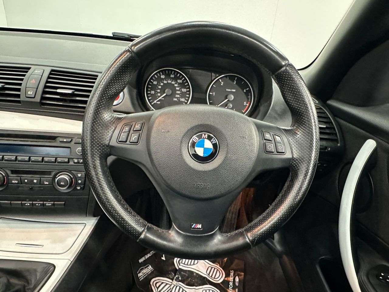 2011 BMW 1 SERIES 2011 BMW 1 SERIES