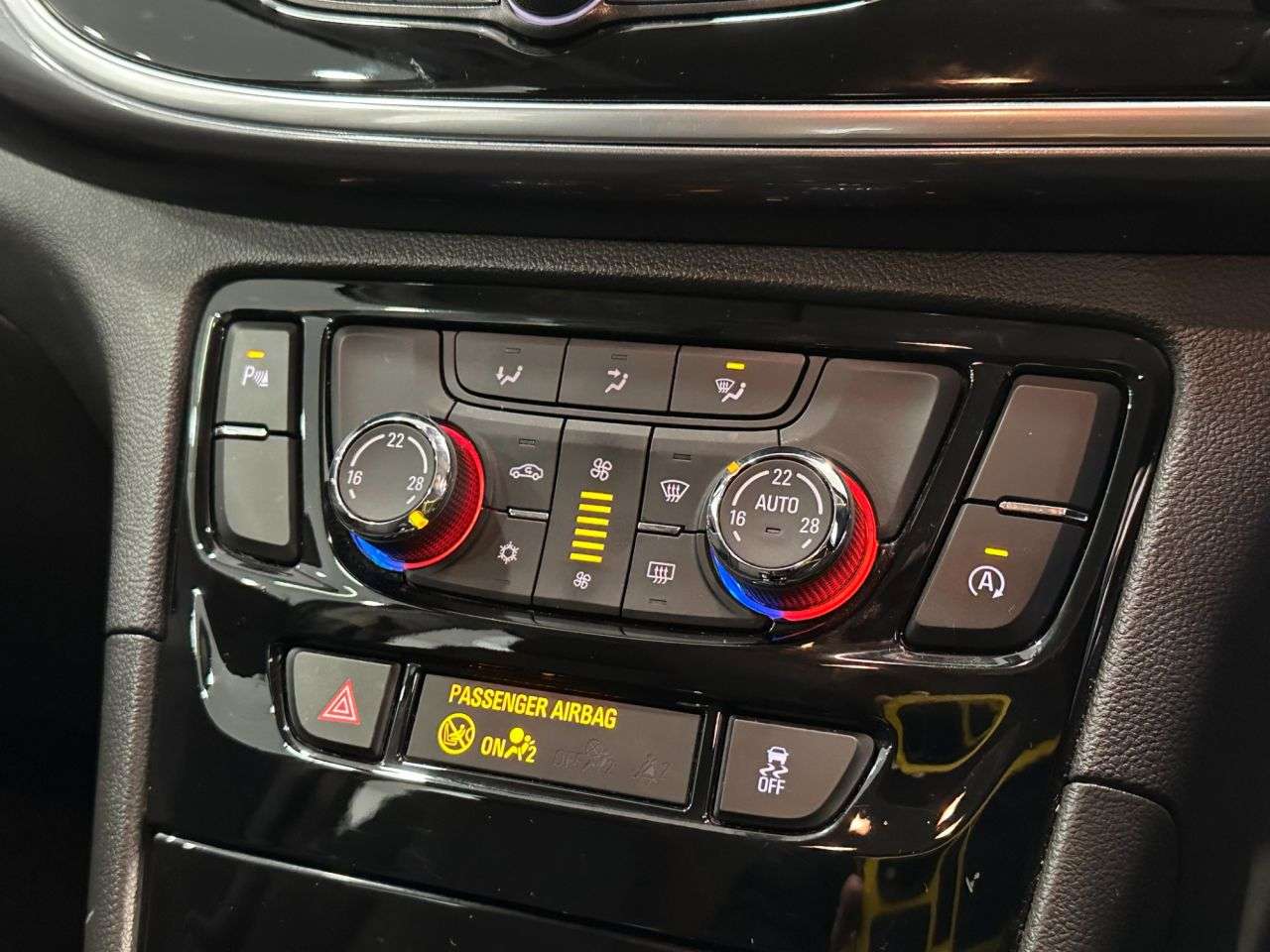 2017 VAUXHALL MOKKA X 2017 VAUXHALL MOKKA X