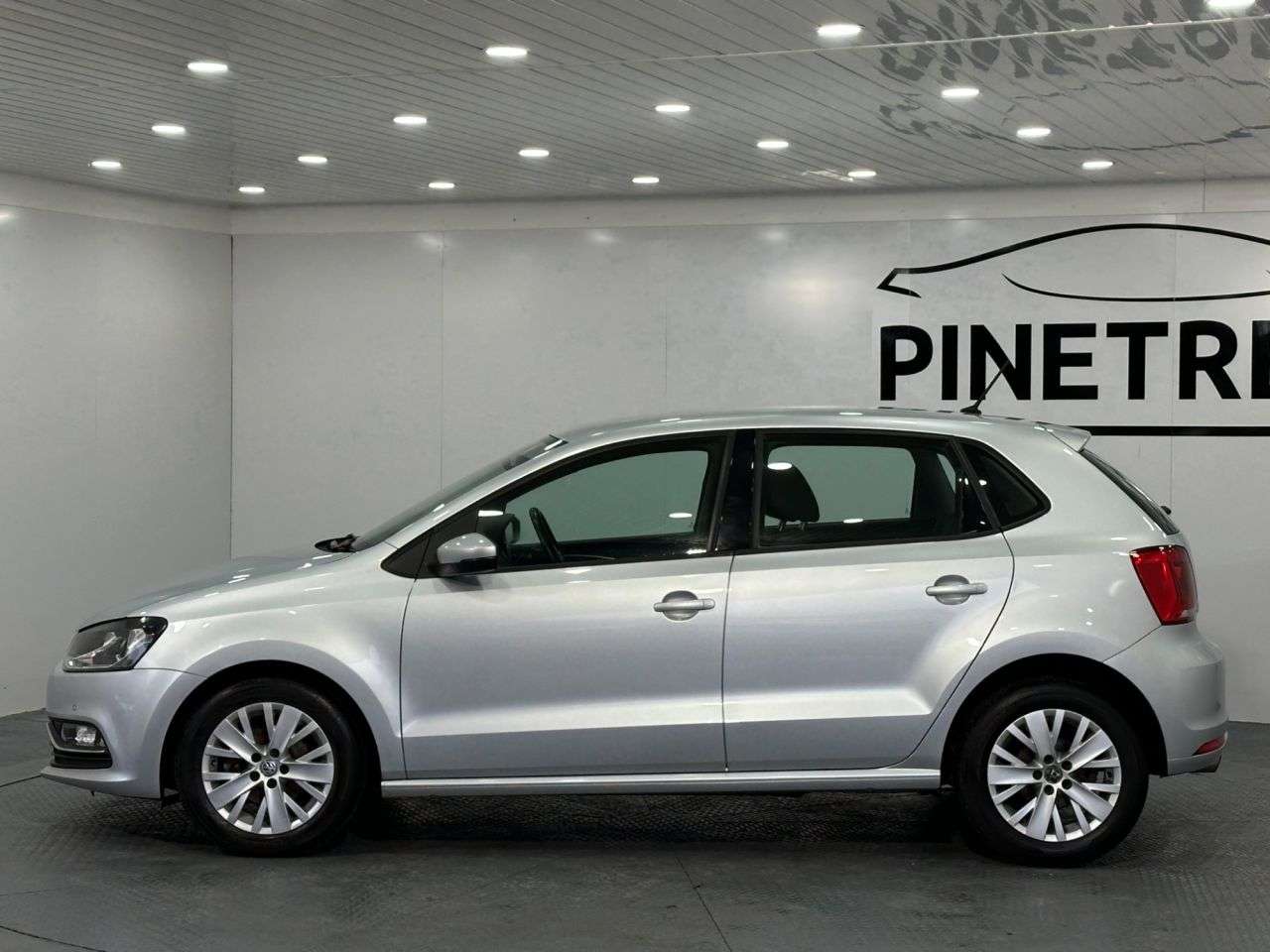 2016 VOLKSWAGEN POLO 2016 VOLKSWAGEN POLO