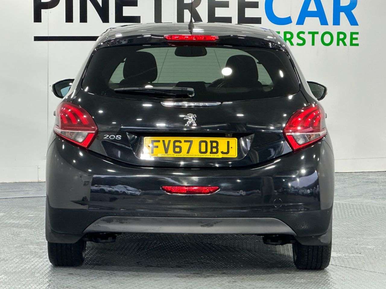 2017 PEUGEOT 208 2017 PEUGEOT 208