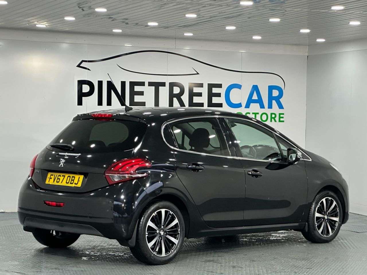 2017 PEUGEOT 208 2017 PEUGEOT 208