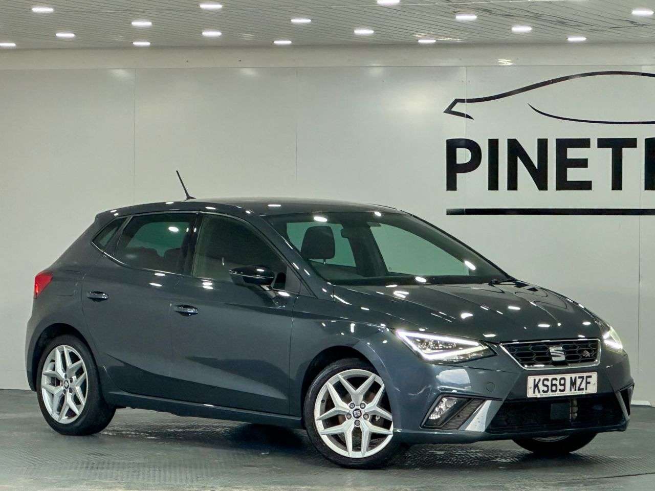 A 2020 SEAT IBIZA 1.0 MPI FR Hatchback 5dr Petrol Manual Euro 6 (s/s) GPF (80 ps) A 2020 SEAT IBIZA 1.0 MPI FR Hatchback 5dr Petrol Manual Euro 6 (s/s) GPF (80 ps)