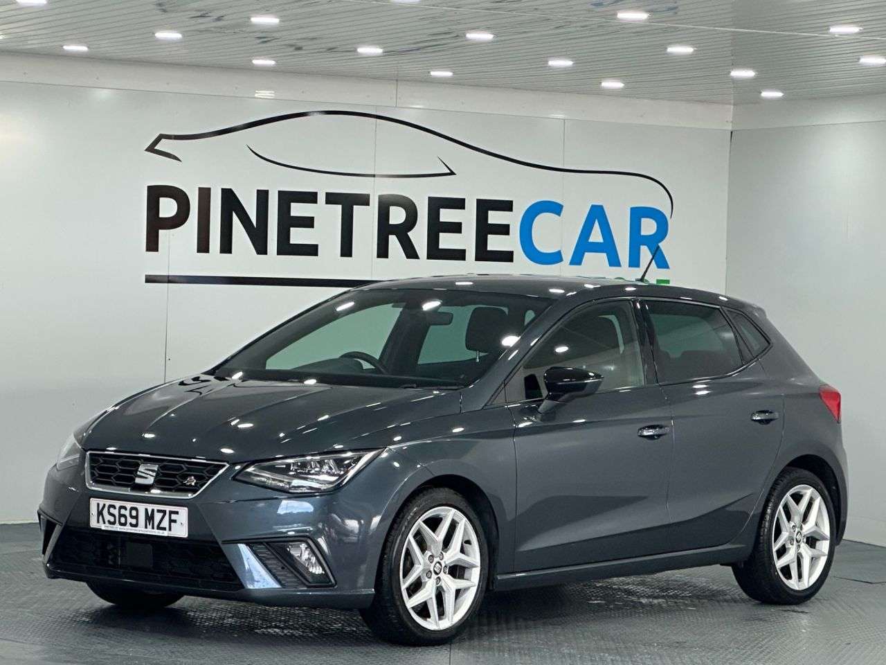 A 2020 SEAT IBIZA 1.0 MPI FR Hatchback 5dr Petrol Manual Euro 6 (s/s) GPF (80 ps) A 2020 SEAT IBIZA 1.0 MPI FR Hatchback 5dr Petrol Manual Euro 6 (s/s) GPF (80 ps)