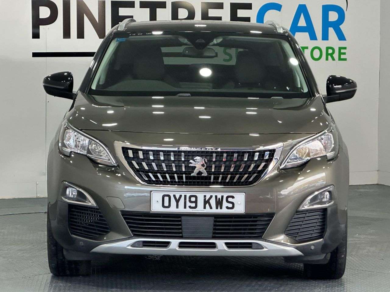 A 2019 PEUGEOT 3008 1.2 PureTech Allure SUV 5dr Petrol Manual Euro 6 (s/s) (130 ps) A 2019 PEUGEOT 3008 1.2 PureTech Allure SUV 5dr Petrol Manual Euro 6 (s/s) (130 ps)
