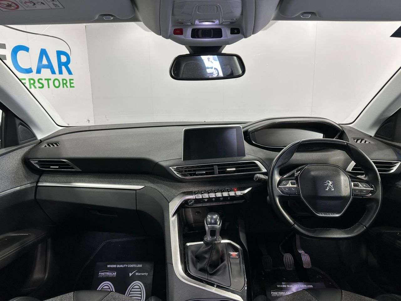 2019 PEUGEOT 3008 2019 PEUGEOT 3008