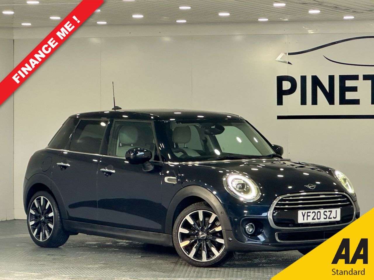A 2020 MINI HATCH 1.5 Cooper Exclusive Hatchback 5dr Petrol Manual Euro 6 (s/s) (136 ps) A 2020 MINI HATCH 1.5 Cooper Exclusive Hatchback 5dr Petrol Manual Euro 6 (s/s) (136 ps)