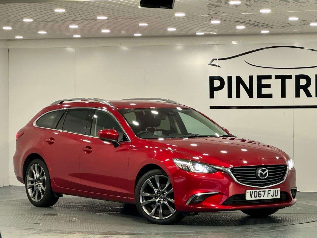 A 2017 MAZDA MAZDA6 2.2 SKYACTIV-D Sport Nav Tourer 5dr Diesel Manual Euro 6 (s/s) (175 ps) A 2017 MAZDA MAZDA6 2.2 SKYACTIV-D Sport Nav Tourer 5dr Diesel Manual Euro 6 (s/s) (175 ps)