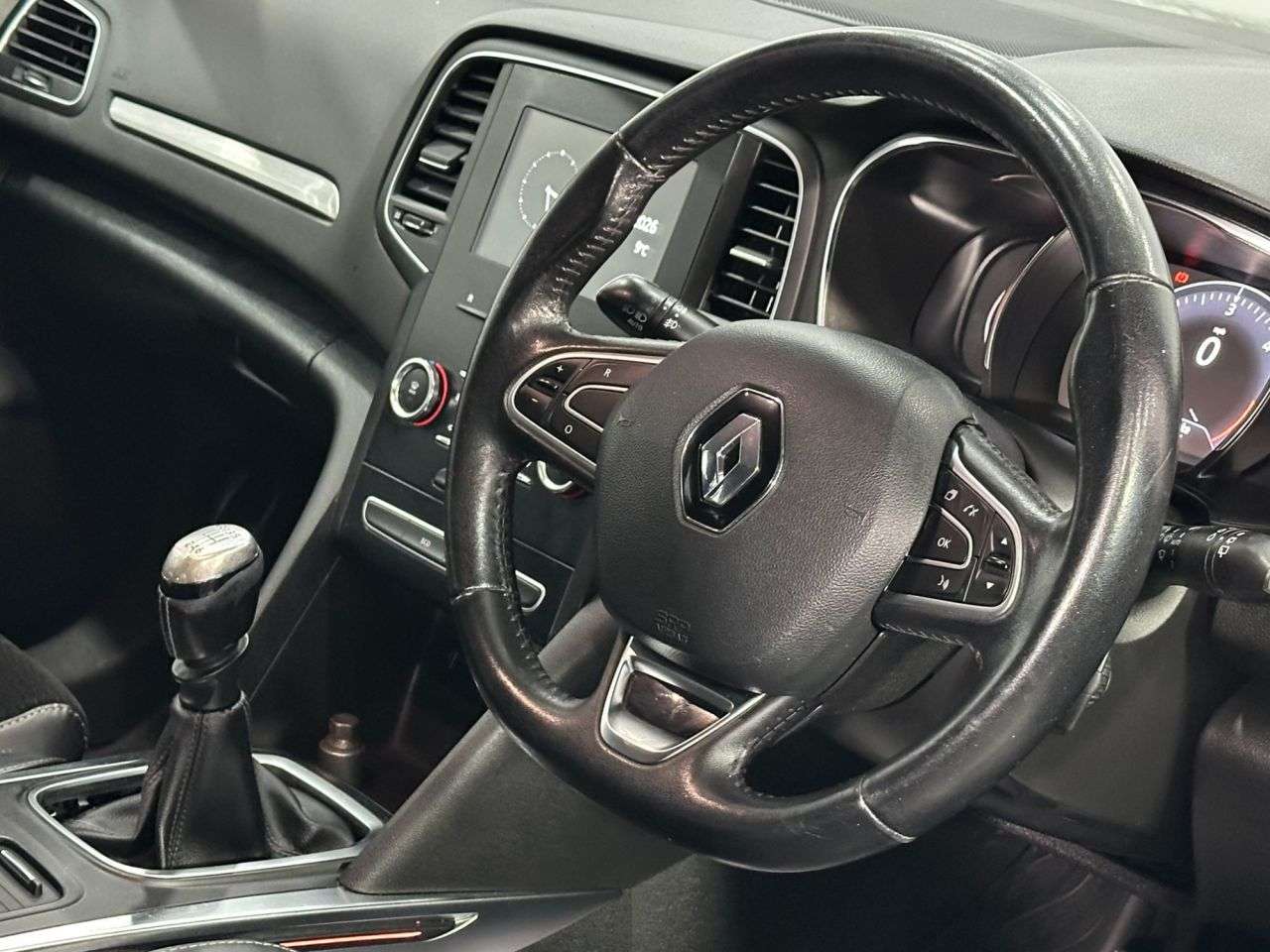 2017 RENAULT MEGANE 2017 RENAULT MEGANE