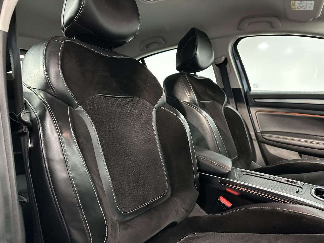 2017 RENAULT MEGANE 2017 RENAULT MEGANE