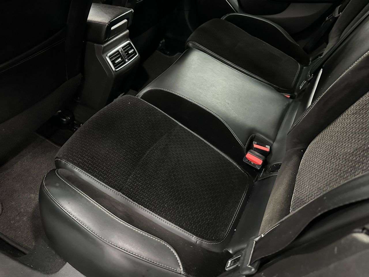 2017 RENAULT MEGANE 2017 RENAULT MEGANE