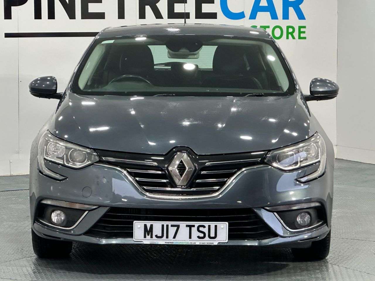 2017 RENAULT MEGANE 2017 RENAULT MEGANE
