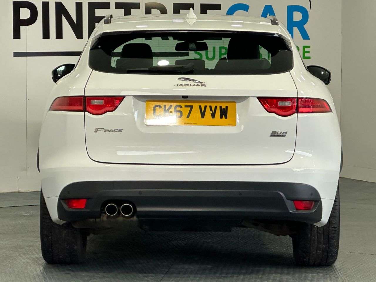 2018 JAGUAR F-PACE 2018 JAGUAR F-PACE