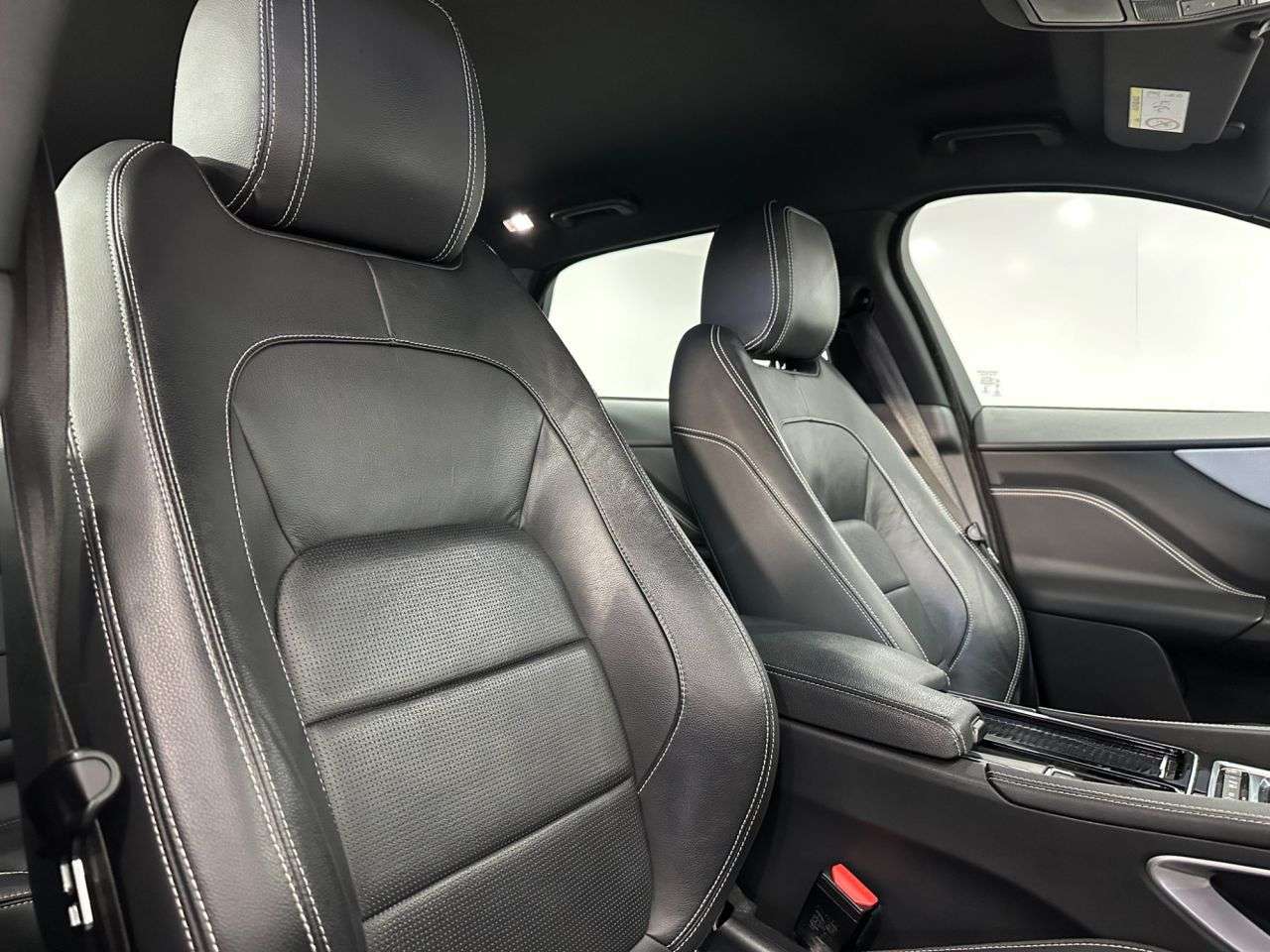 2018 JAGUAR F-PACE 2018 JAGUAR F-PACE