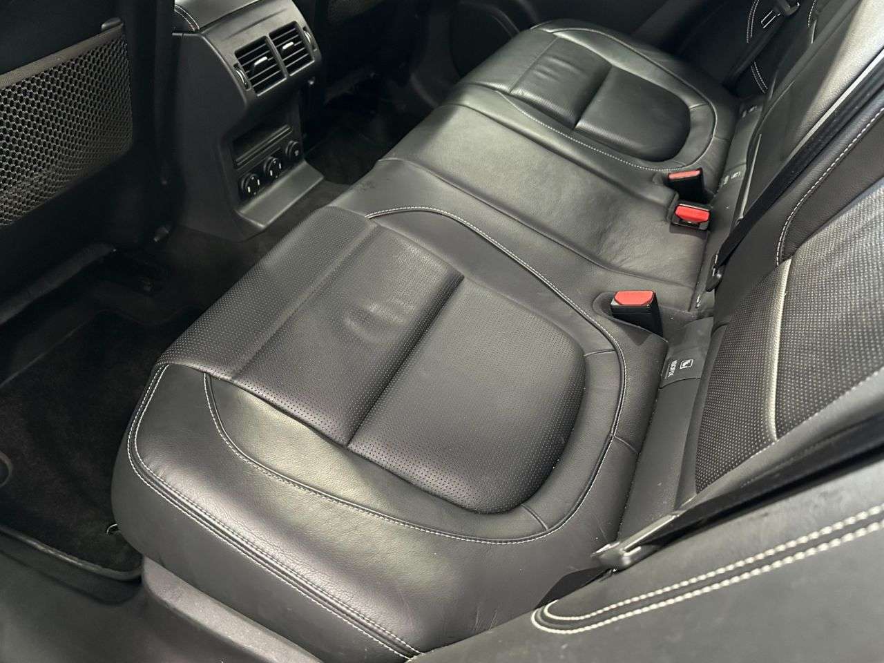 2018 JAGUAR F-PACE 2018 JAGUAR F-PACE