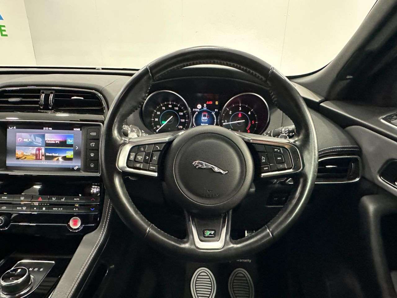 2018 JAGUAR F-PACE 2018 JAGUAR F-PACE