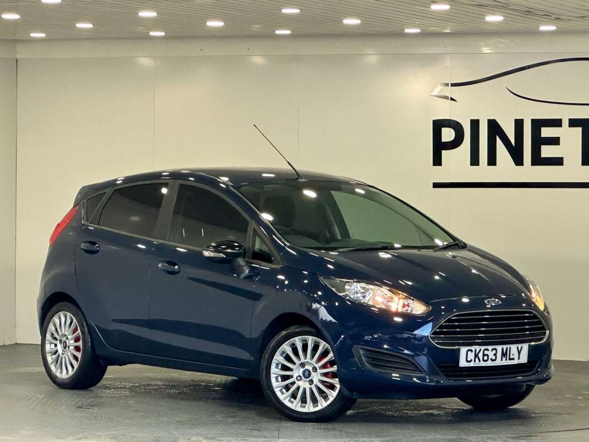 Check out this Ford Fiesta 2014 Petrol Manual