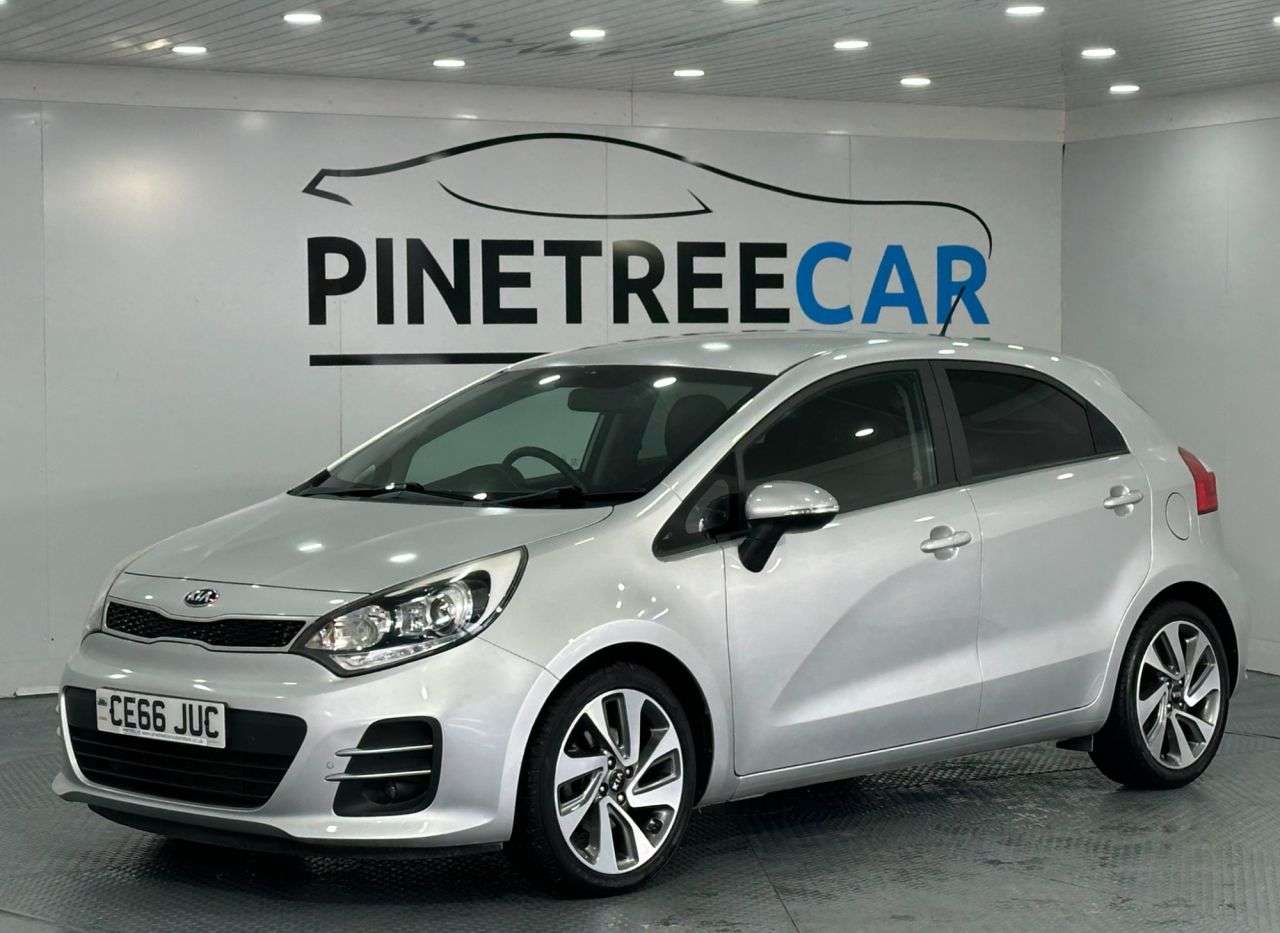 A 2016 KIA RIO 1.4 EcoDynamics 3 Hatchback 5dr Petrol Manual Euro 6 (s/s) (107 bhp) A 2016 KIA RIO 1.4 EcoDynamics 3 Hatchback 5dr Petrol Manual Euro 6 (s/s) (107 bhp)