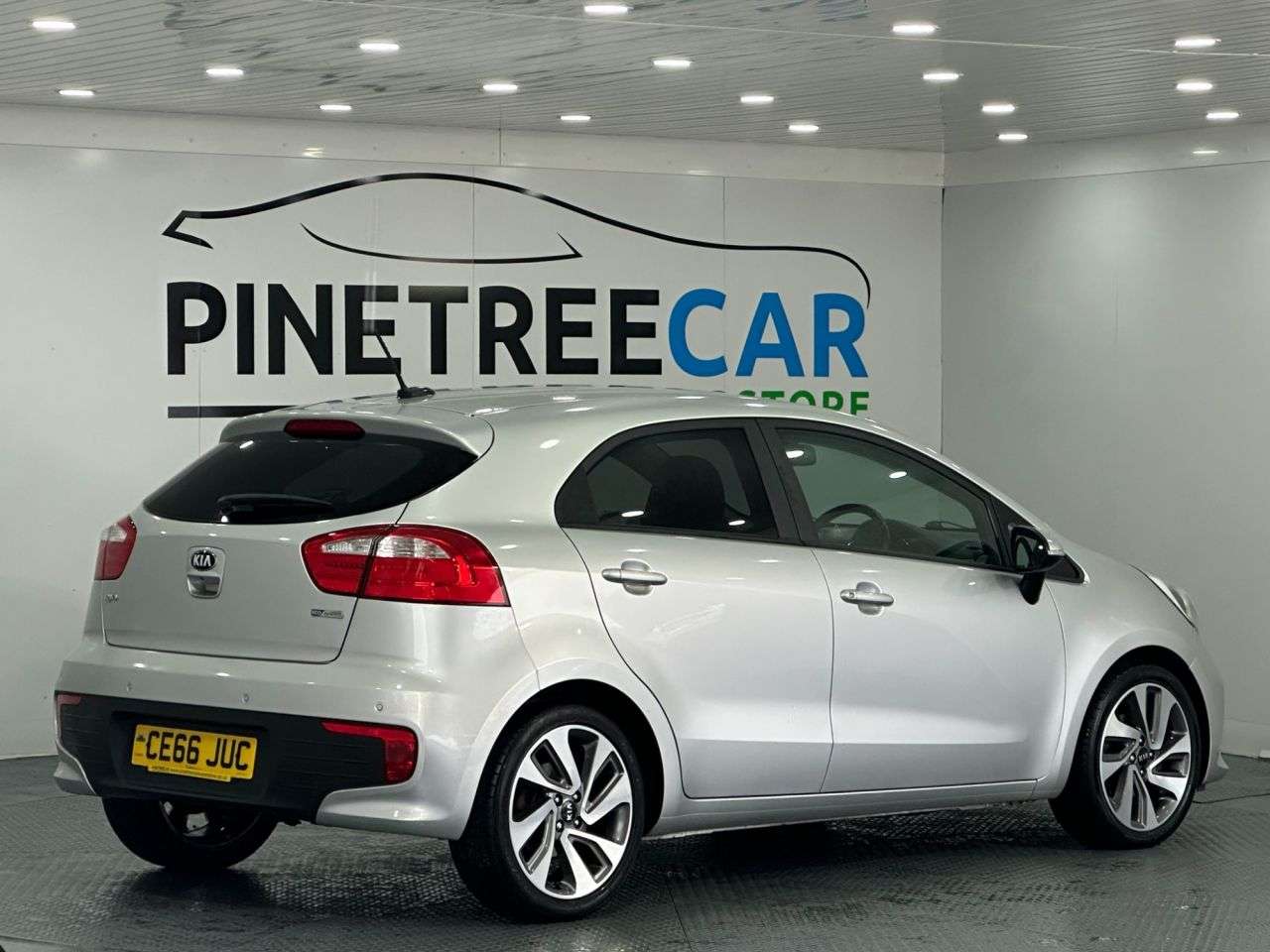 2016 KIA RIO 2016 KIA RIO