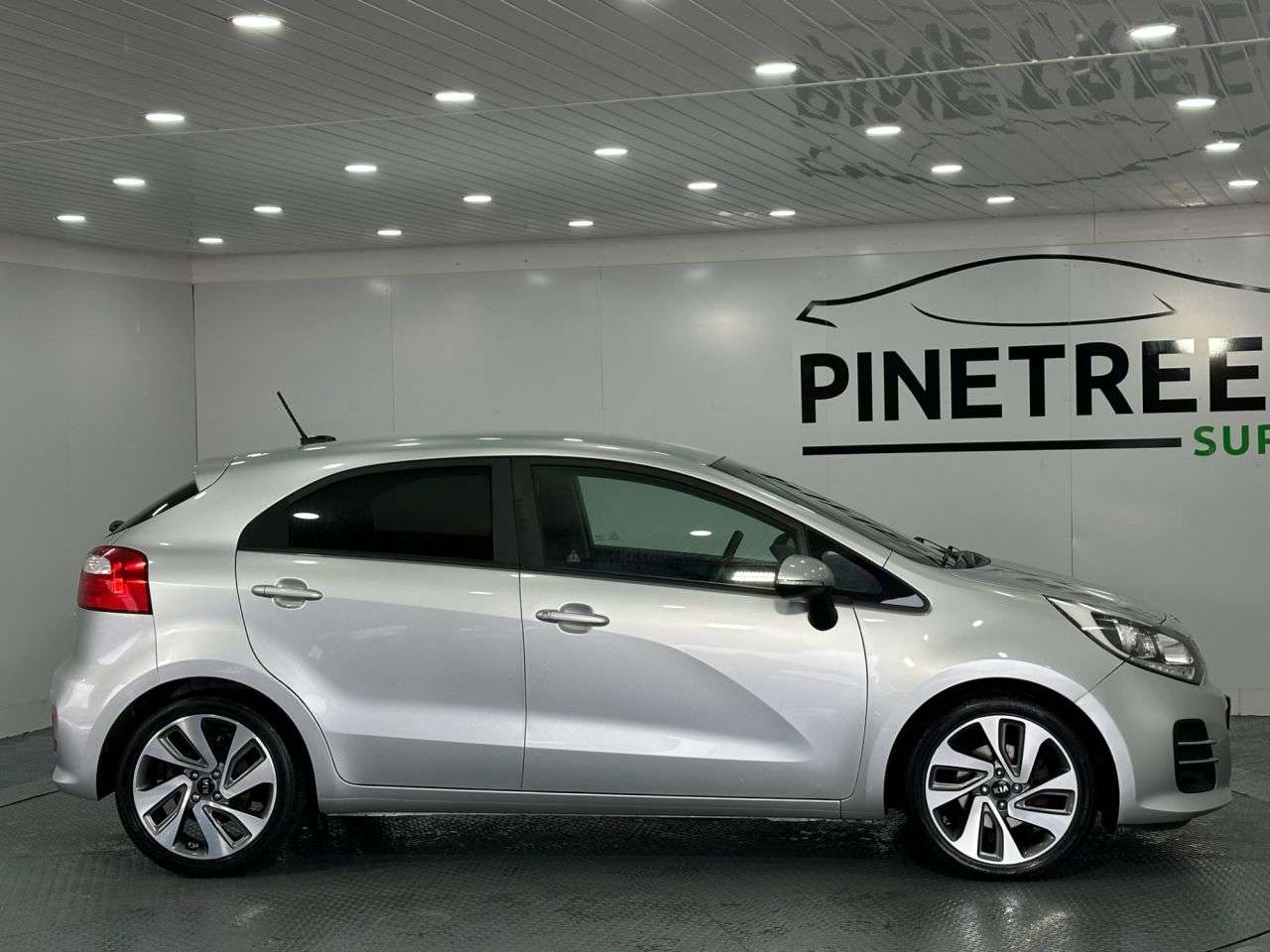2016 KIA RIO 2016 KIA RIO