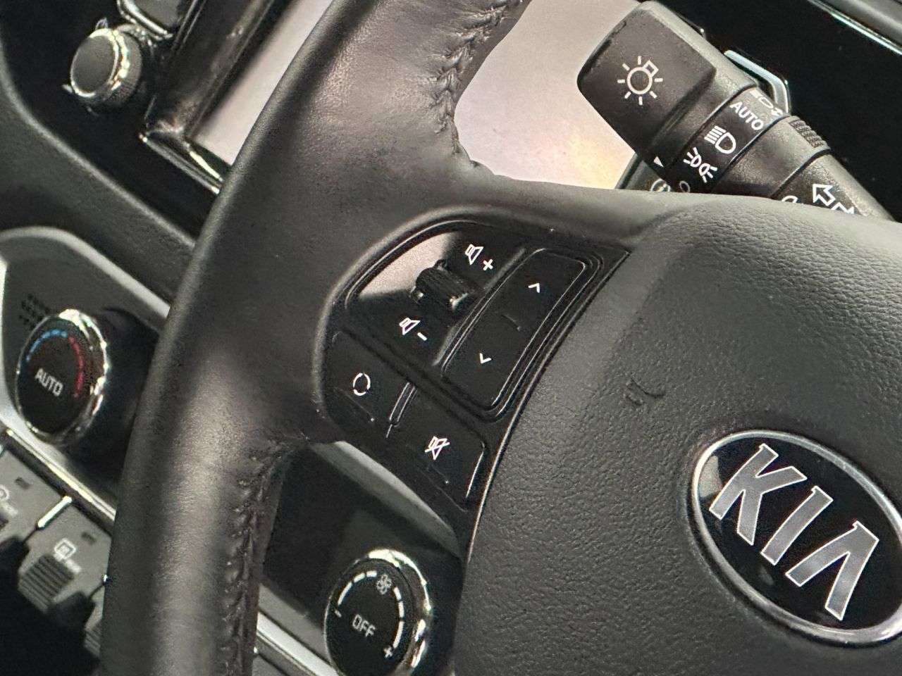 2016 KIA RIO 2016 KIA RIO