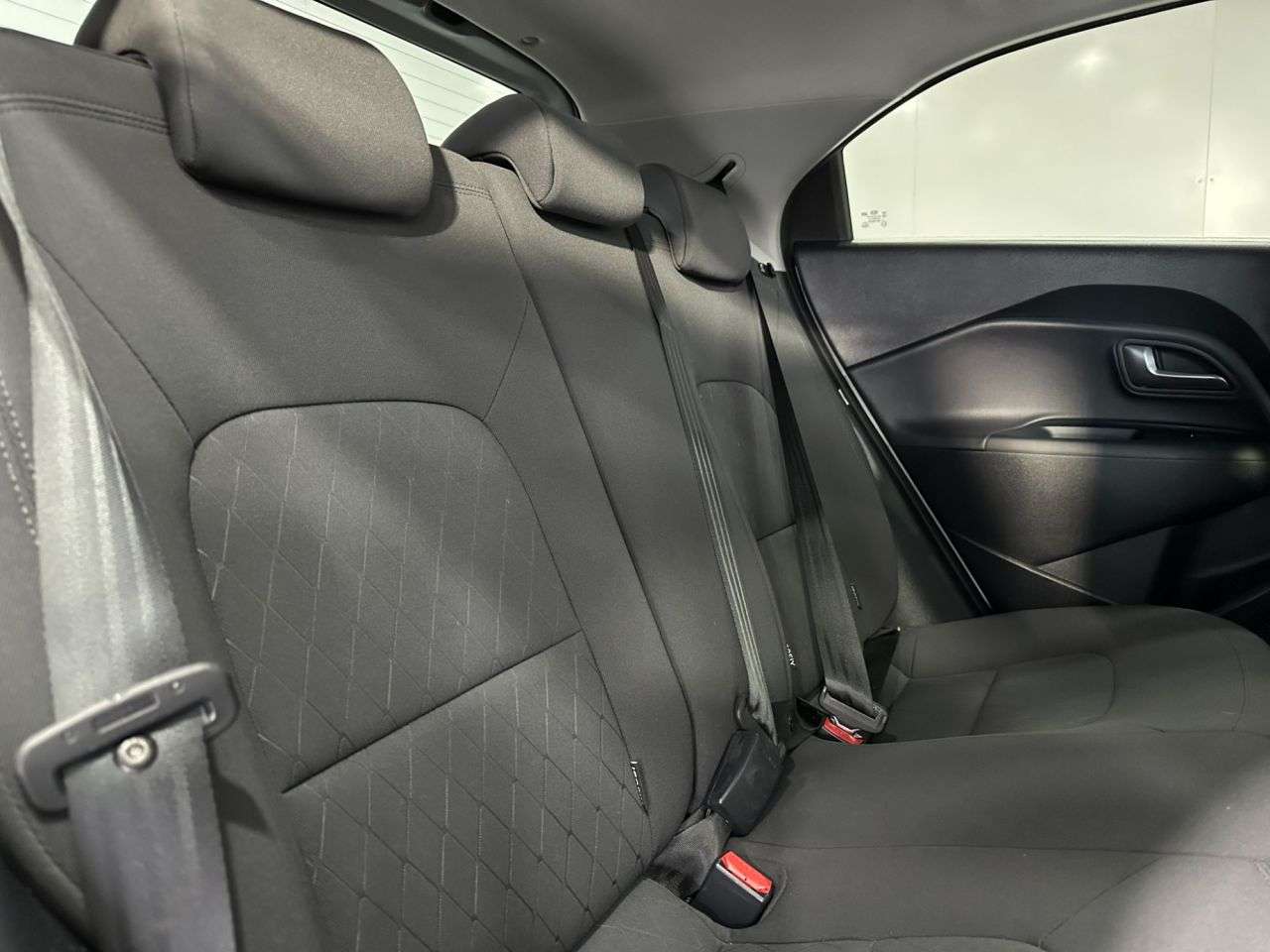 2016 KIA RIO 2016 KIA RIO