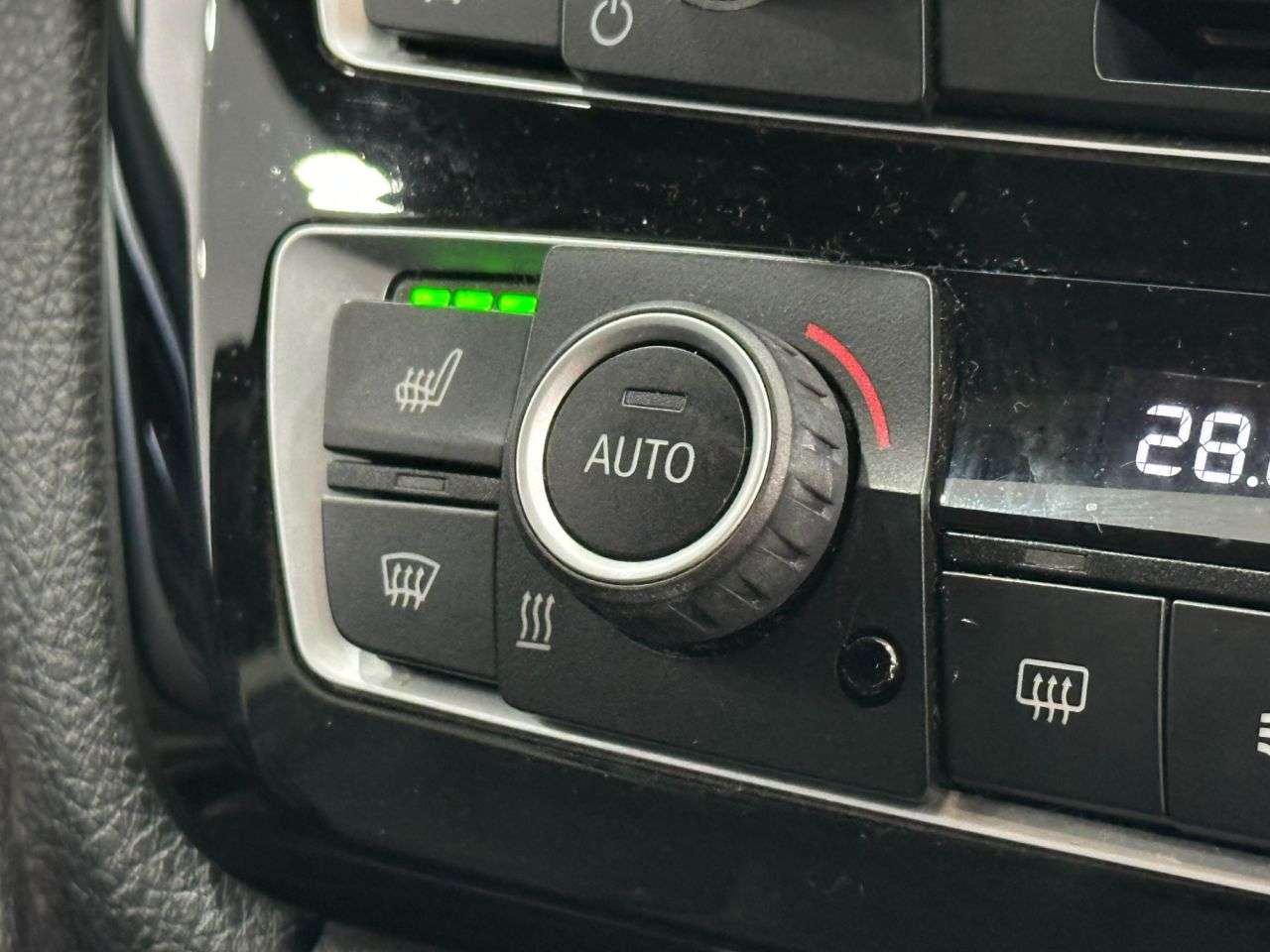 2018 BMW 3 SERIES 2018 BMW 3 SERIES