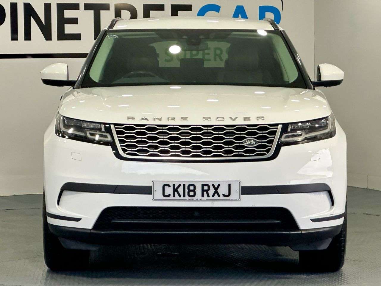 A 2018 LAND ROVER RANGE ROVER VELAR 2.0 D180 S SUV 5dr Diesel Auto 4WD Euro 6 (s/s) (180 ps) A 2018 LAND ROVER RANGE ROVER VELAR 2.0 D180 S SUV 5dr Diesel Auto 4WD Euro 6 (s/s) (180 ps)