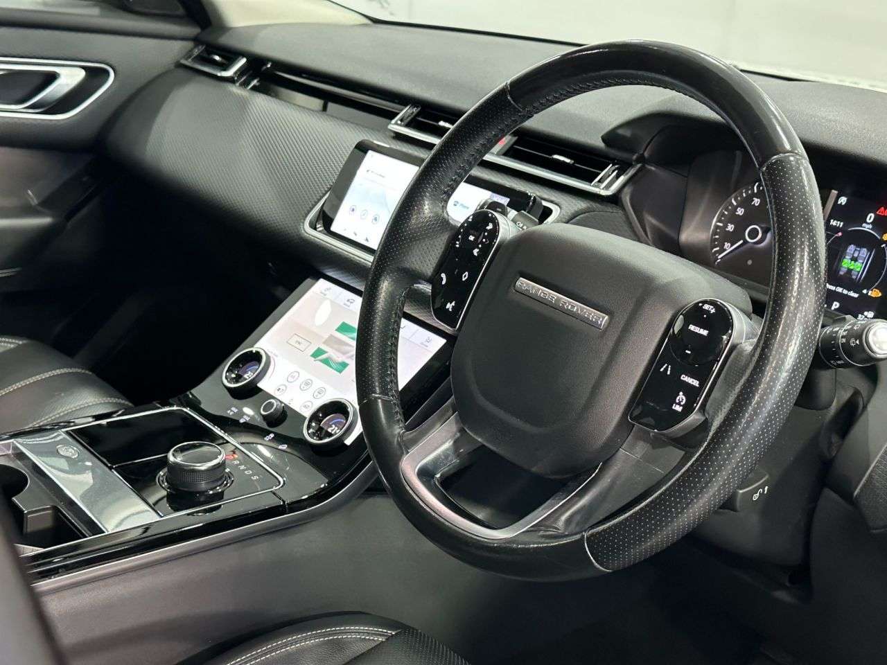 2018 LAND ROVER RANGE ROVER VELAR 2018 LAND ROVER RANGE ROVER VELAR