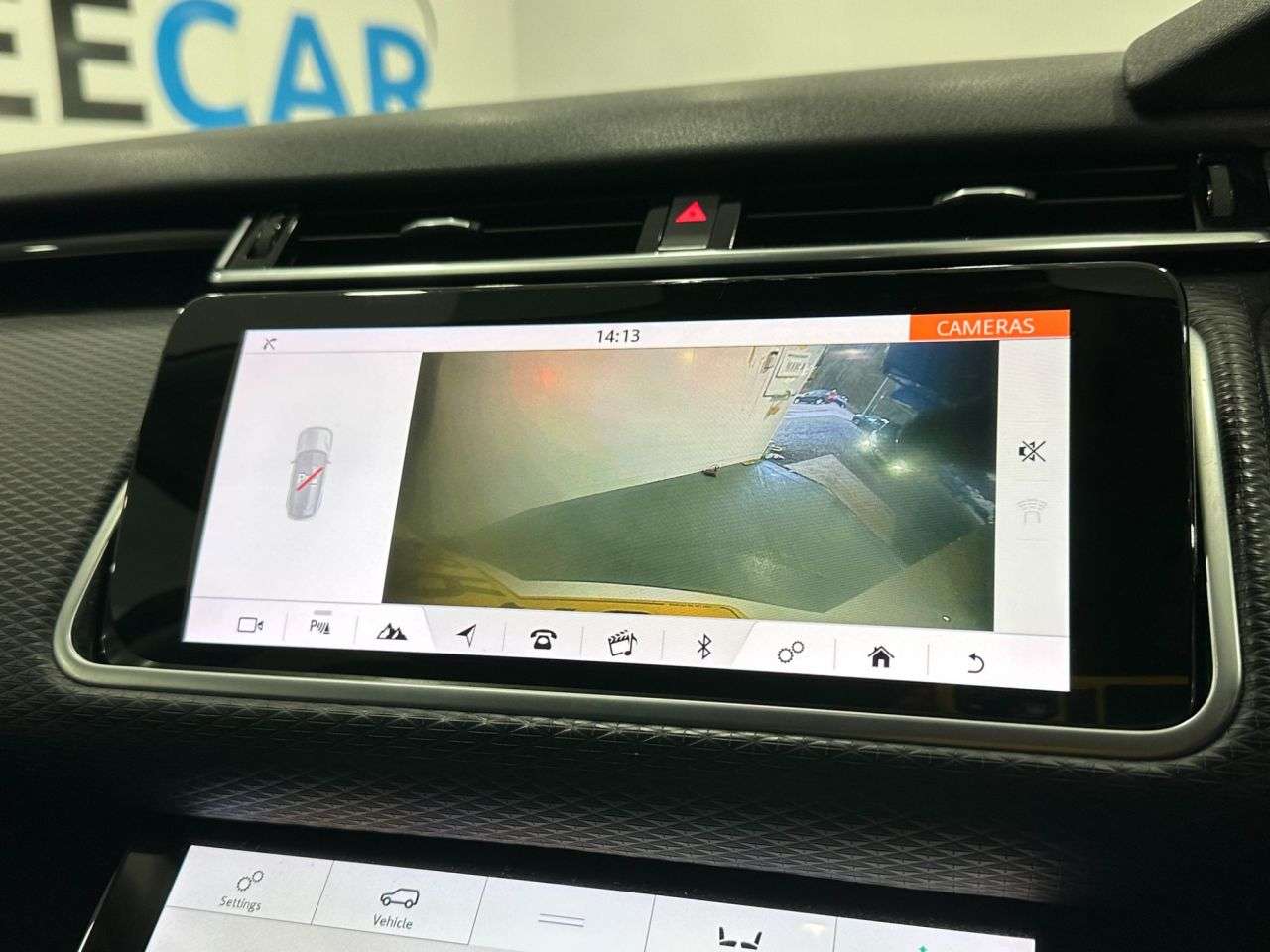 2018 LAND ROVER RANGE ROVER VELAR 2018 LAND ROVER RANGE ROVER VELAR