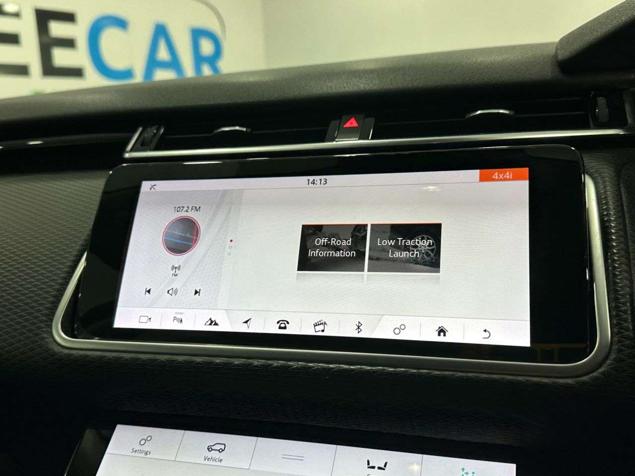 2018 LAND ROVER RANGE ROVER VELAR 2018 LAND ROVER RANGE ROVER VELAR