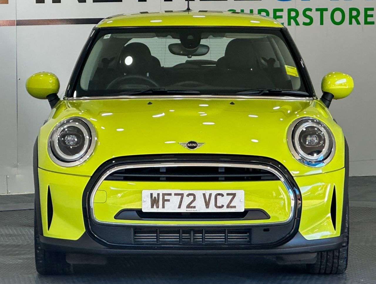 A 2022 MINI HATCH 1.5 Cooper Classic Hatchback 3dr Petrol Steptronic Euro 6 (s/s) (136 ps) A 2022 MINI HATCH 1.5 Cooper Classic Hatchback 3dr Petrol Steptronic Euro 6 (s/s) (136 ps)