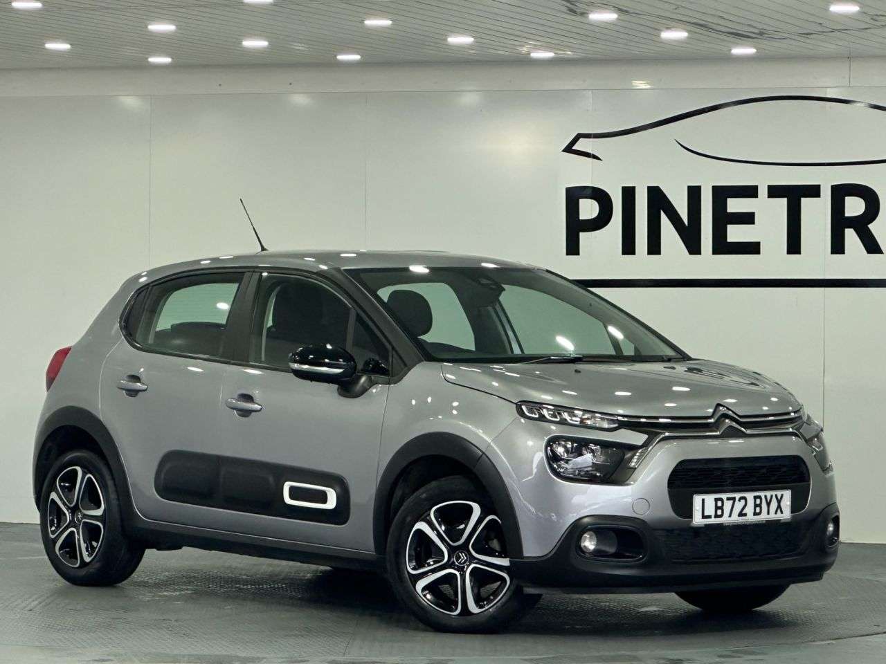 A 2022 CITROEN C3 1.2 PureTech Sense Hatchback 5dr Petrol Manual Euro 6 (s/s) (83 ps) A 2022 CITROEN C3 1.2 PureTech Sense Hatchback 5dr Petrol Manual Euro 6 (s/s) (83 ps)